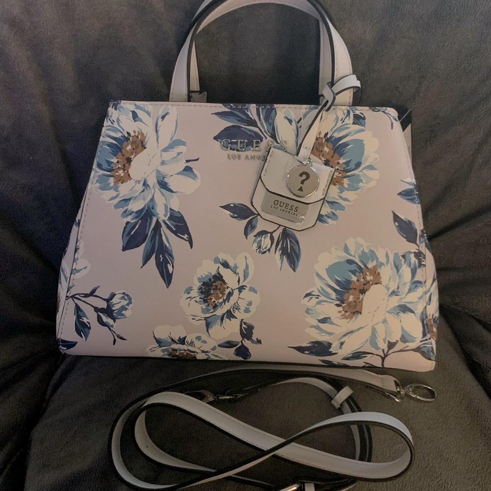Brand New Guess purse